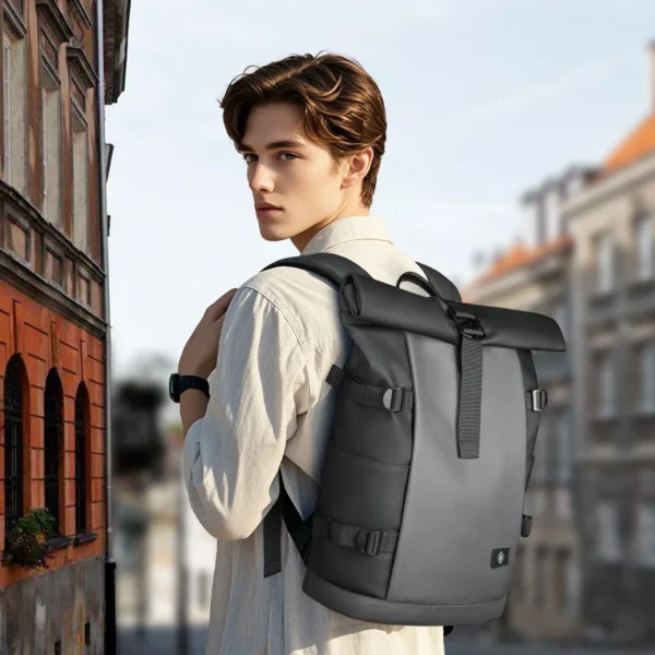 Rolltop Rucksack "Vromi"